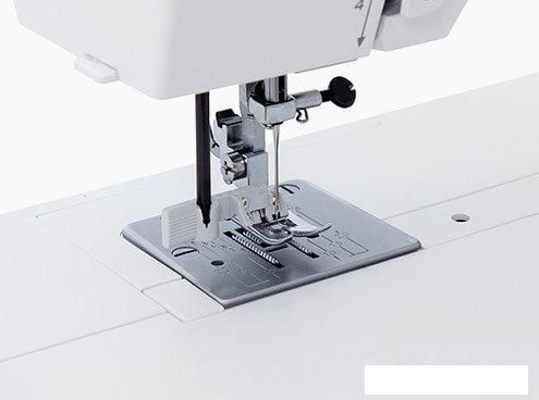 Электромеханическая швейная машина Janome 1522PG Anniversary Edition