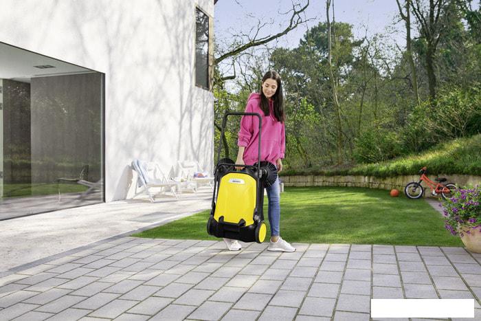 Подметальная машина Karcher S 4 Twin 1.766-360.0