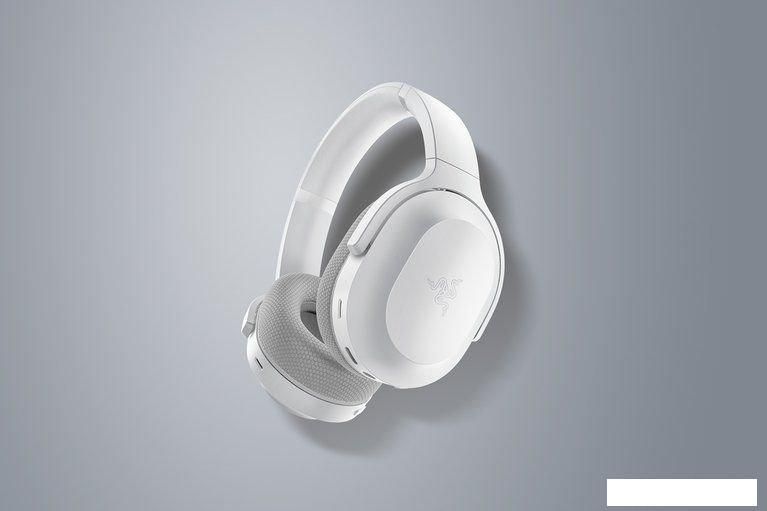 Наушники Razer Barracuda (белый)