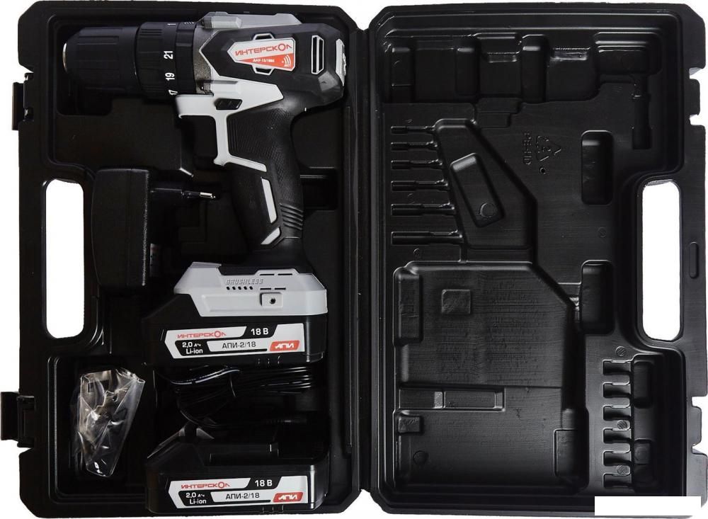 Ударная дрель-шуруповерт Интерскол ДАУ-13/18ВК 573.0.0.70 (без АКБ, с кейсом)