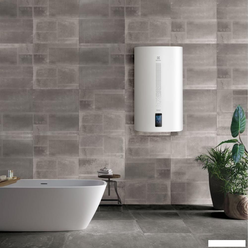 Накопительный электрический водонагреватель Electrolux EWH 80 SmartInverter