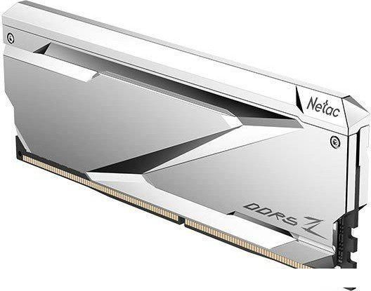 Оперативная память Netac Z RGB 2x16ГБ DDR5 6200МГц NTZED5P62DP-32S