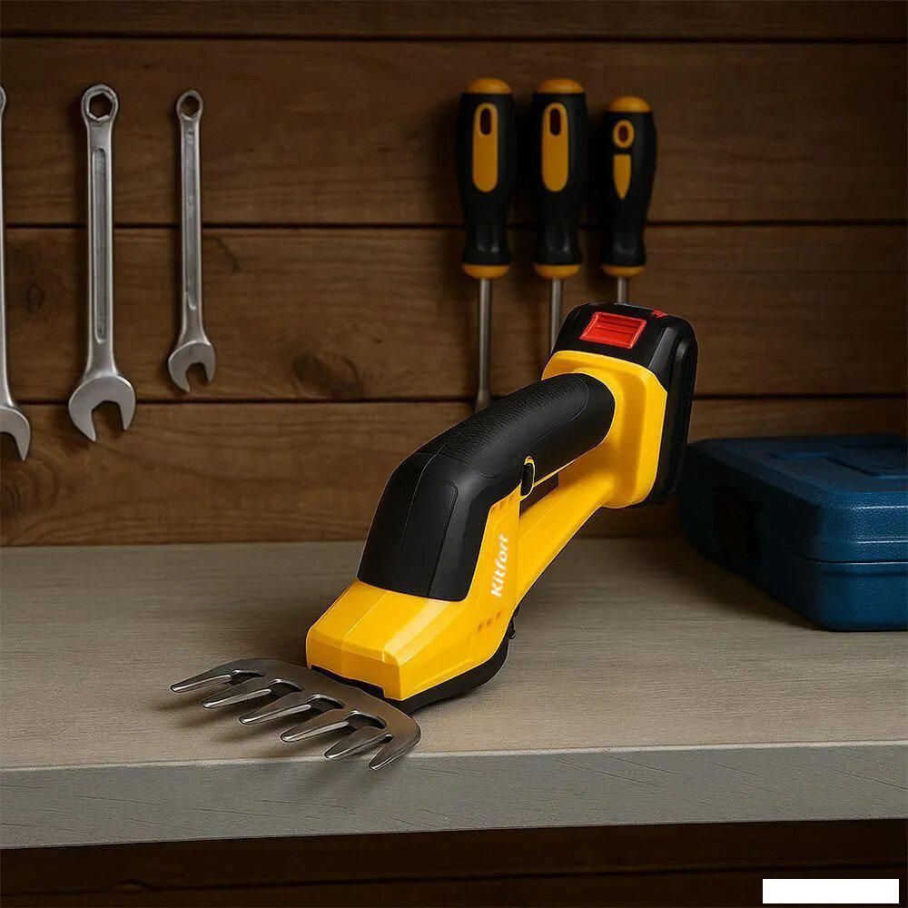 Кусторез + ножницы Kitfort KT-4303 (с 1-им АКБ)