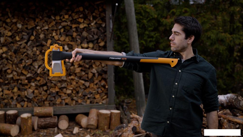 Топор Fiskars XS X7 X-series 1015618