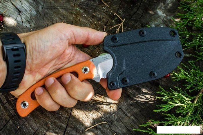 Складной нож Ruike F815-J (оранжевый)