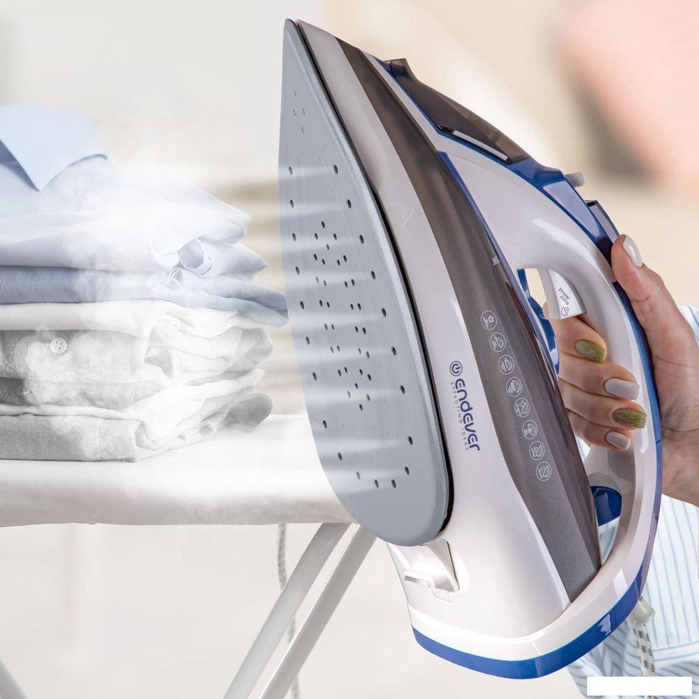 Утюг Endever Delta-231